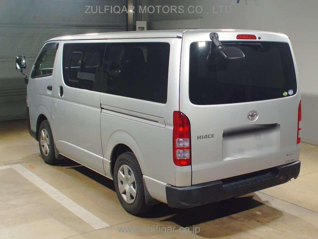 TOYOTA HIACE 2018 Image 4