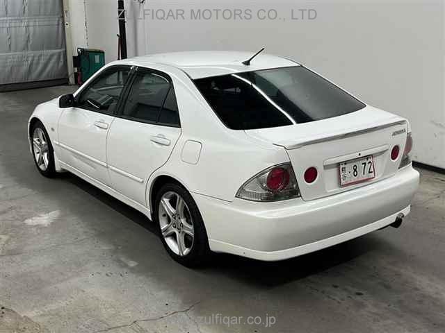 TOYOTA ALTEZZA 2002 Image 2