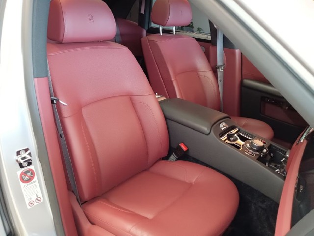 ROLLS ROYCE GHOST 2015 Image 39