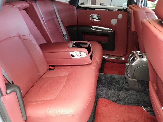 ROLLS ROYCE GHOST 2015 Image 45