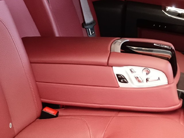 ROLLS ROYCE GHOST 2015 Image 49