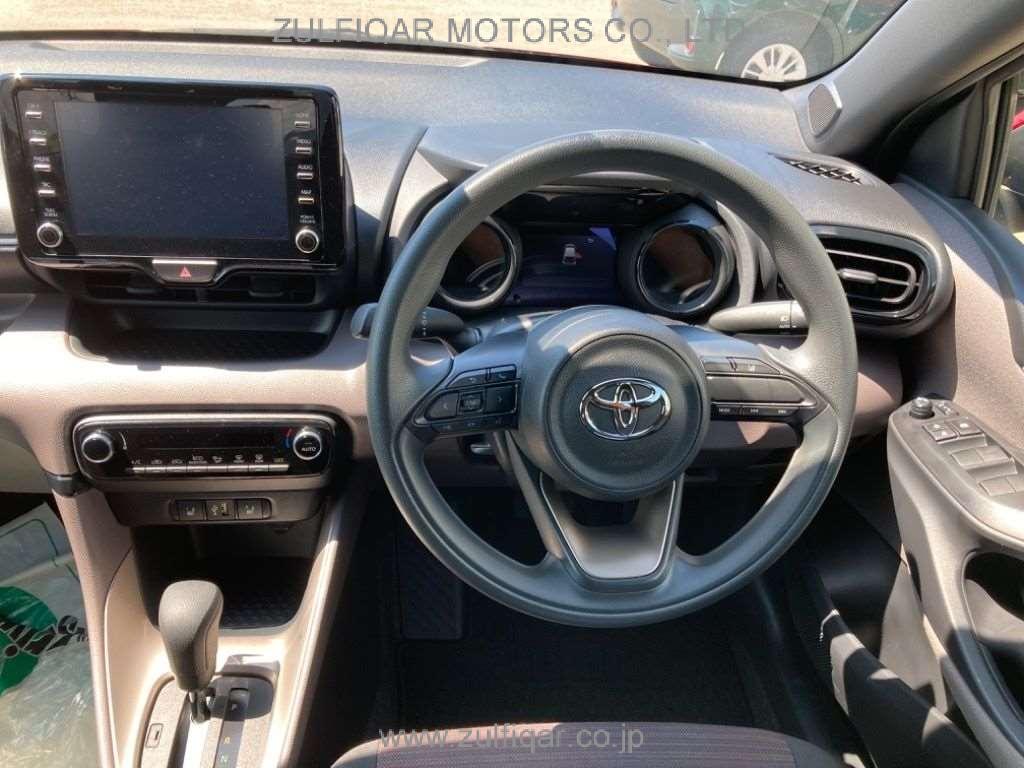 TOYOTA YARIS 2021 Image 6