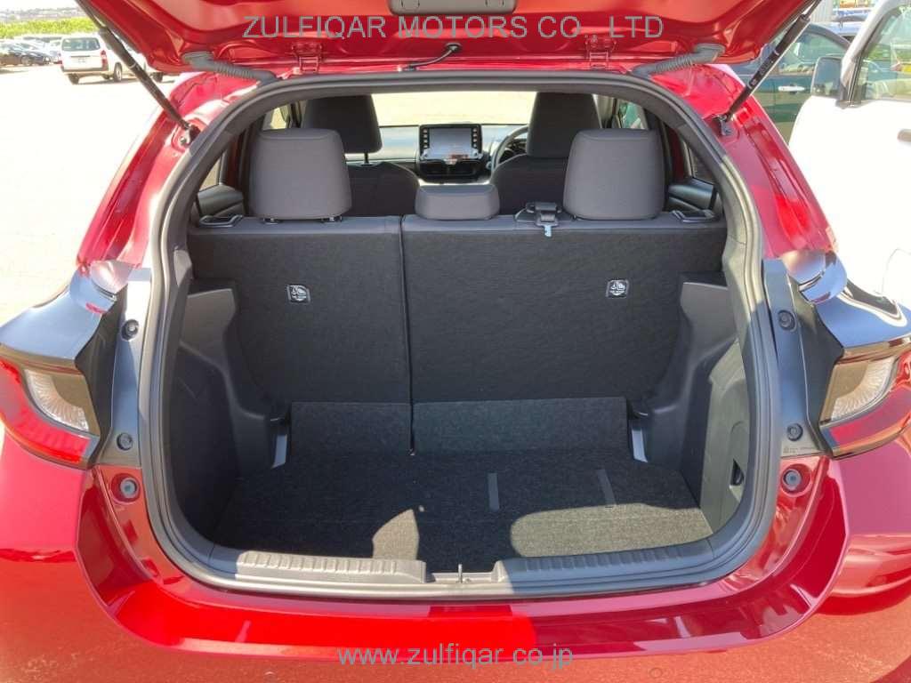 TOYOTA YARIS 2021 Image 8