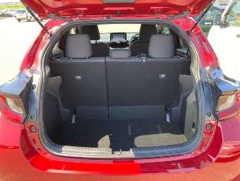 TOYOTA YARIS 2021 Image 8