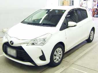 TOYOTA VITZ 2018 Image 1