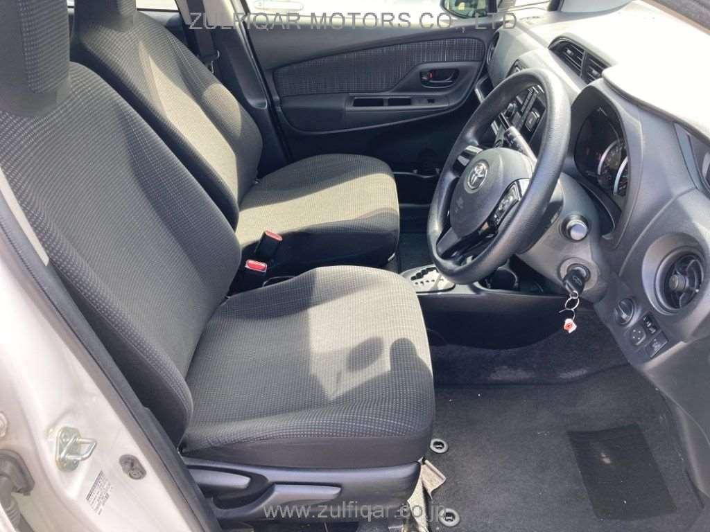 TOYOTA VITZ 2018 Image 5
