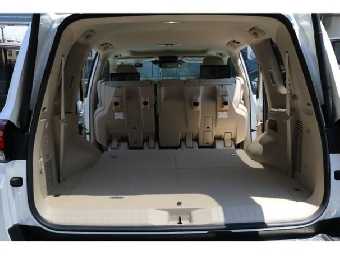 TOYOTA LAND CRUISER 2022 Image 19