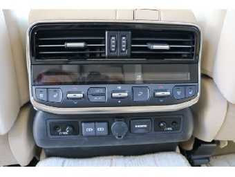TOYOTA LAND CRUISER 2022 Image 21