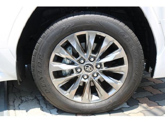 TOYOTA LAND CRUISER 2022 Image 35