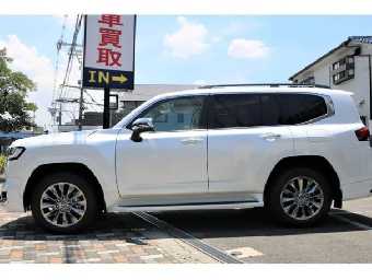 TOYOTA LAND CRUISER 2022 Image 6
