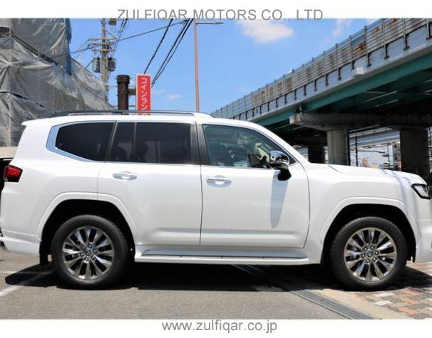 TOYOTA LAND CRUISER 2022 Image 7