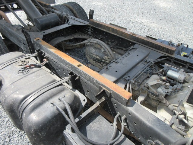 ISUZU ELF DUMP TRUCK 2001 Image 19