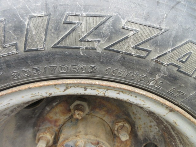 ISUZU ELF DUMP TRUCK 2001 Image 32