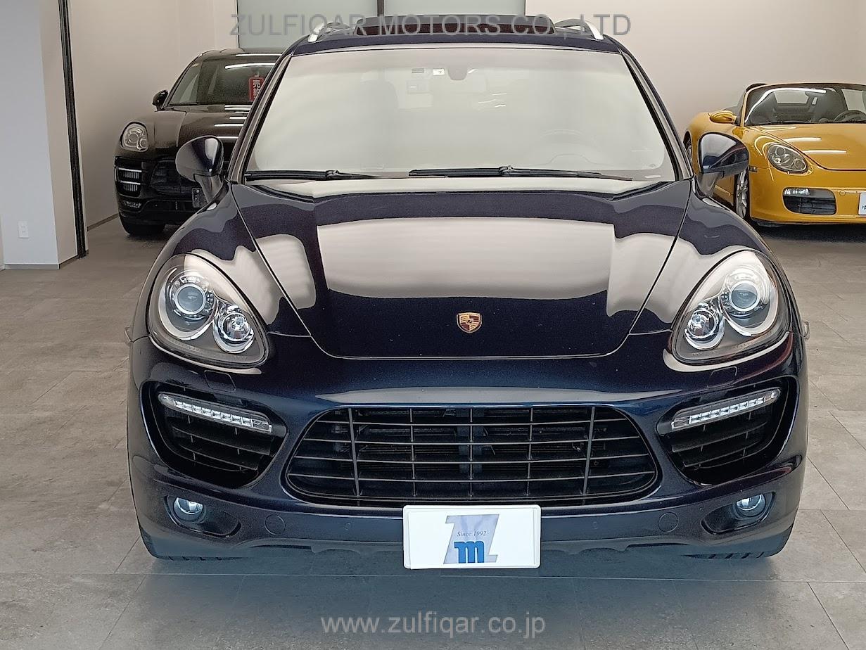 PORSCHE CAYENNE 2012 Image 2