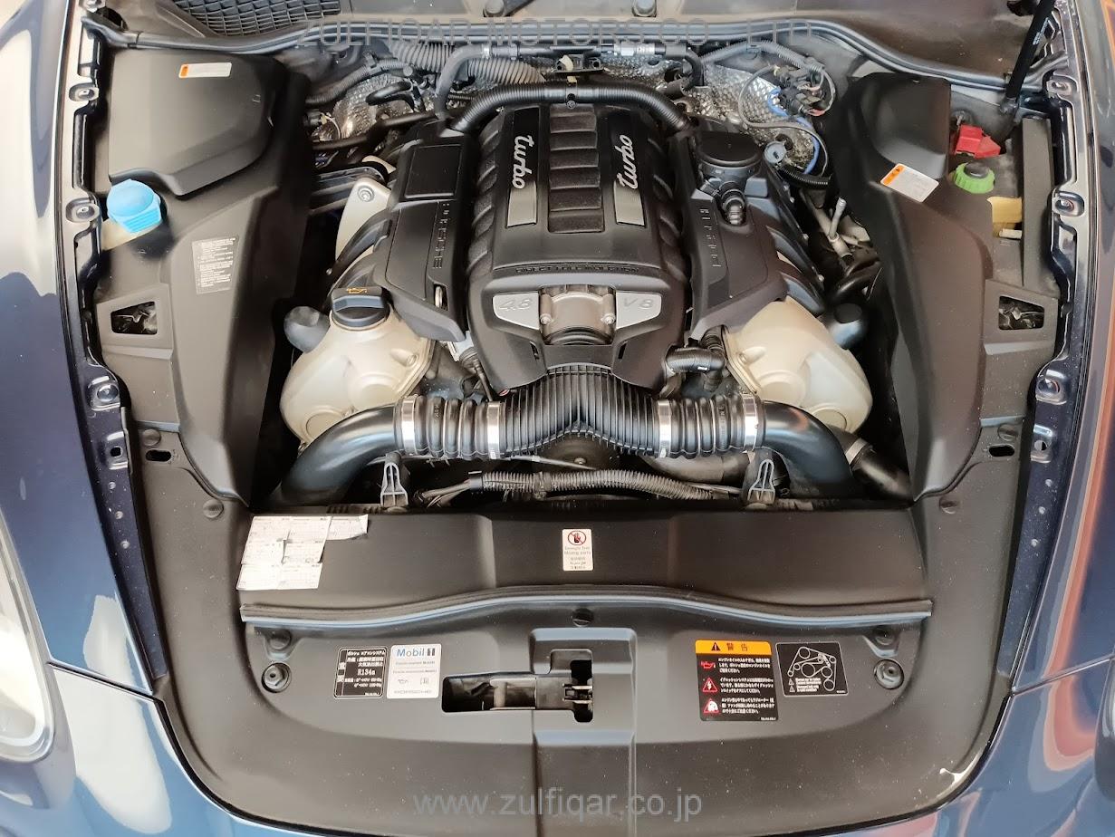 PORSCHE CAYENNE 2012 Image 70