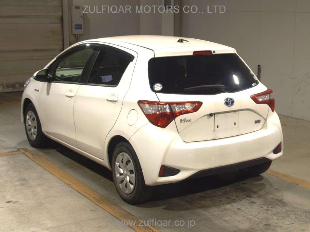 TOYOTA VITZ 2018 Image 4