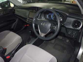 TOYOTA COROLLA AXIO 2017 Image 5