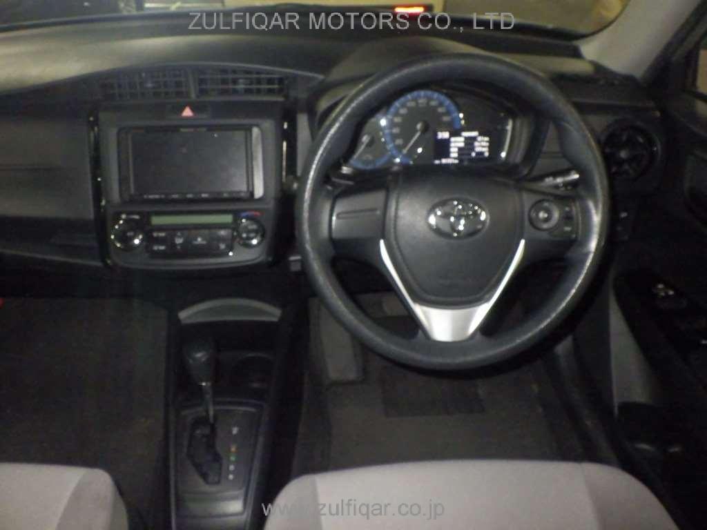 TOYOTA COROLLA AXIO 2017 Image 6