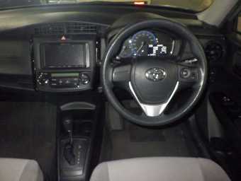 TOYOTA COROLLA AXIO 2017 Image 6