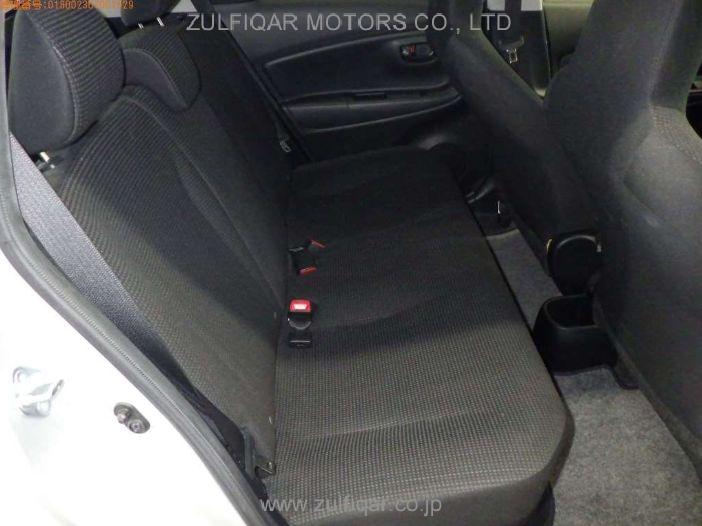 TOYOTA VITZ 2018 Image 7