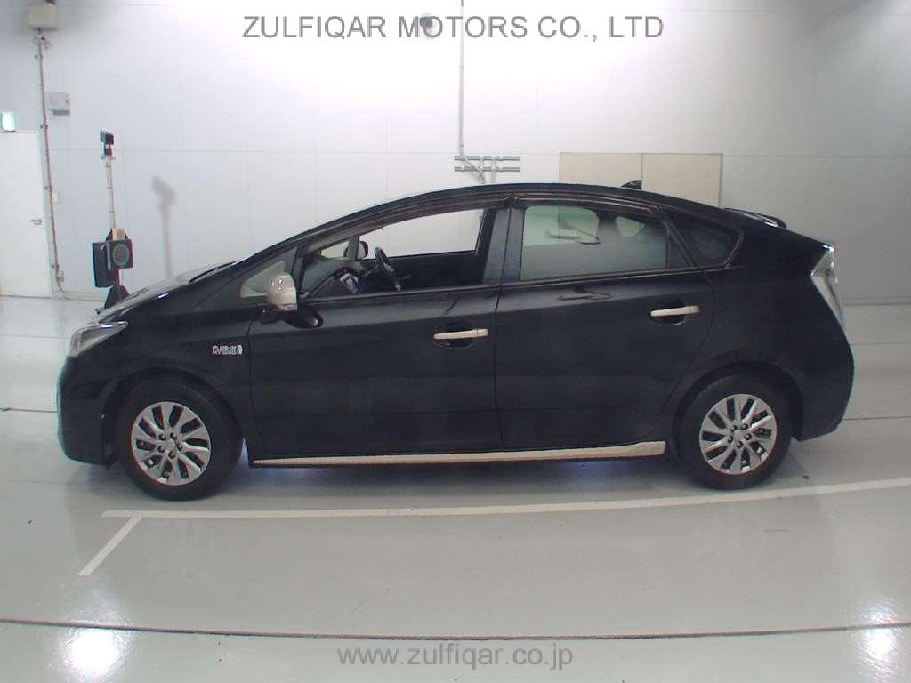 TOYOTA PRIUS PHV 2014 Image 4