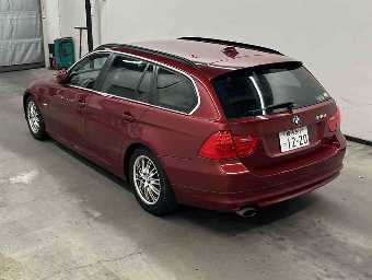 BMW 3 SERIES 2011 Image 3