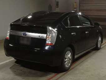 TOYOTA PRIUS PHV 2015 Image 2