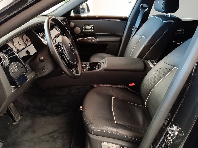 ROLLS ROYCE GHOST 2014 Image 44