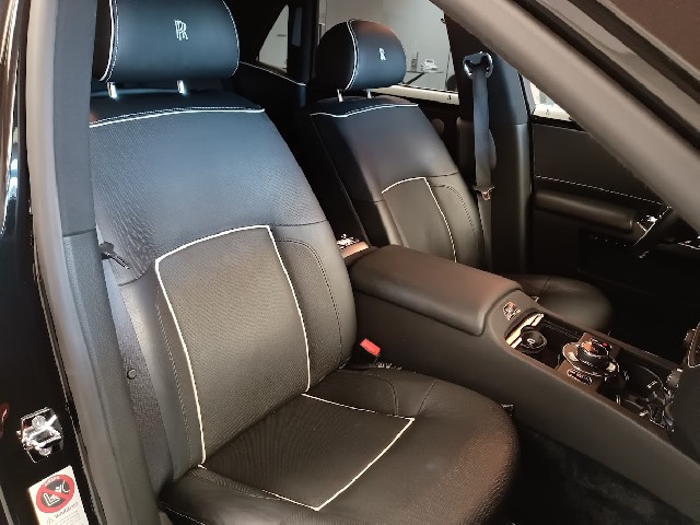 ROLLS ROYCE GHOST 2014 Image 48