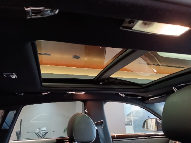 ROLLS ROYCE GHOST 2014 Image 98