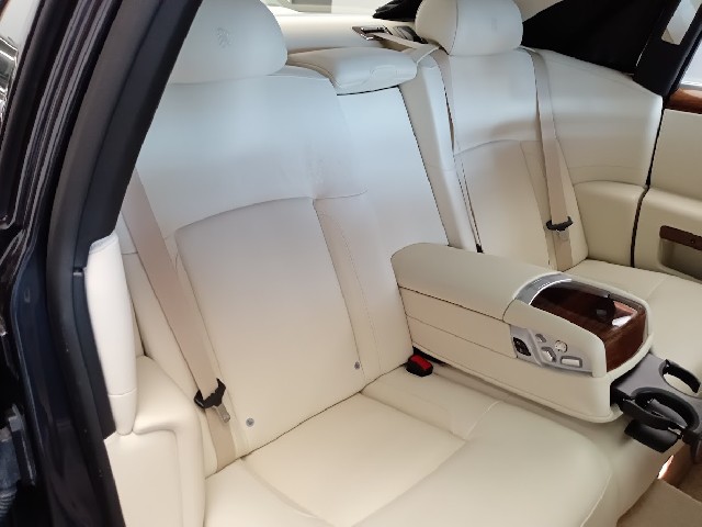 ROLLS ROYCE GHOST 2010 Image 34