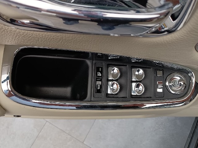 ROLLS ROYCE GHOST 2010 Image 39