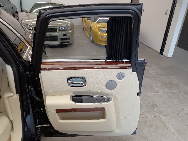 ROLLS ROYCE GHOST 2010 Image 40