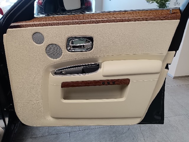 ROLLS ROYCE GHOST 2010 Image 42