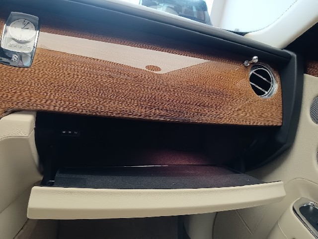 ROLLS ROYCE GHOST 2010 Image 57