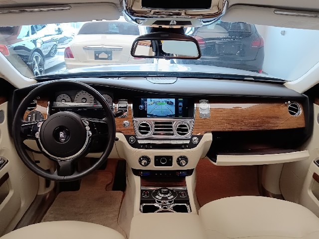 ROLLS ROYCE GHOST 2010 Image 64