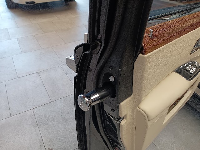 ROLLS ROYCE GHOST 2010 Image 70