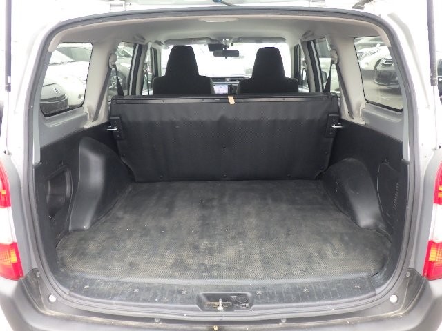 TOYOTA SUCCEED 2018 Image 19