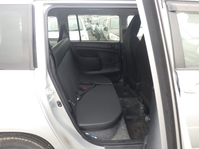 TOYOTA SUCCEED 2018 Image 23