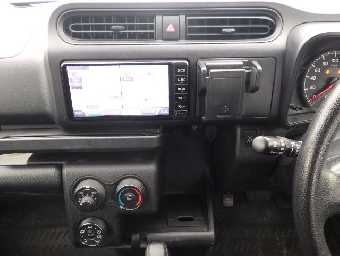 TOYOTA SUCCEED 2018 Image 17