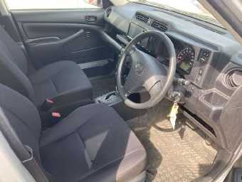 TOYOTA SUCCEED 2018 Image 3