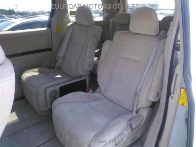 TOYOTA VELLFIRE 2012 Image 9