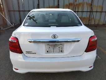 TOYOTA COROLLA AXIO 2017 Image 3