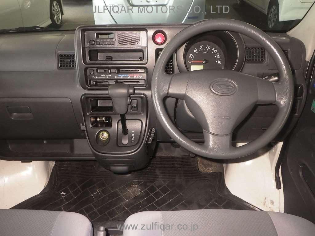 DAIHATSU HIJET CARGO 2017 Image 6