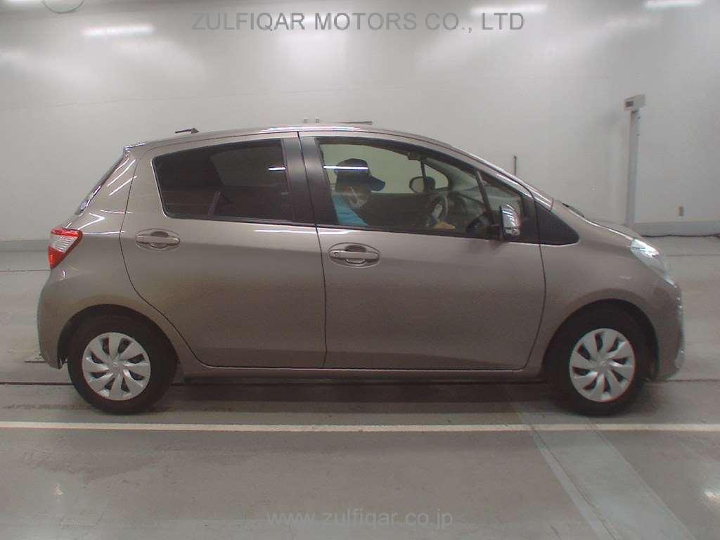 TOYOTA VITZ 2019 Image 3