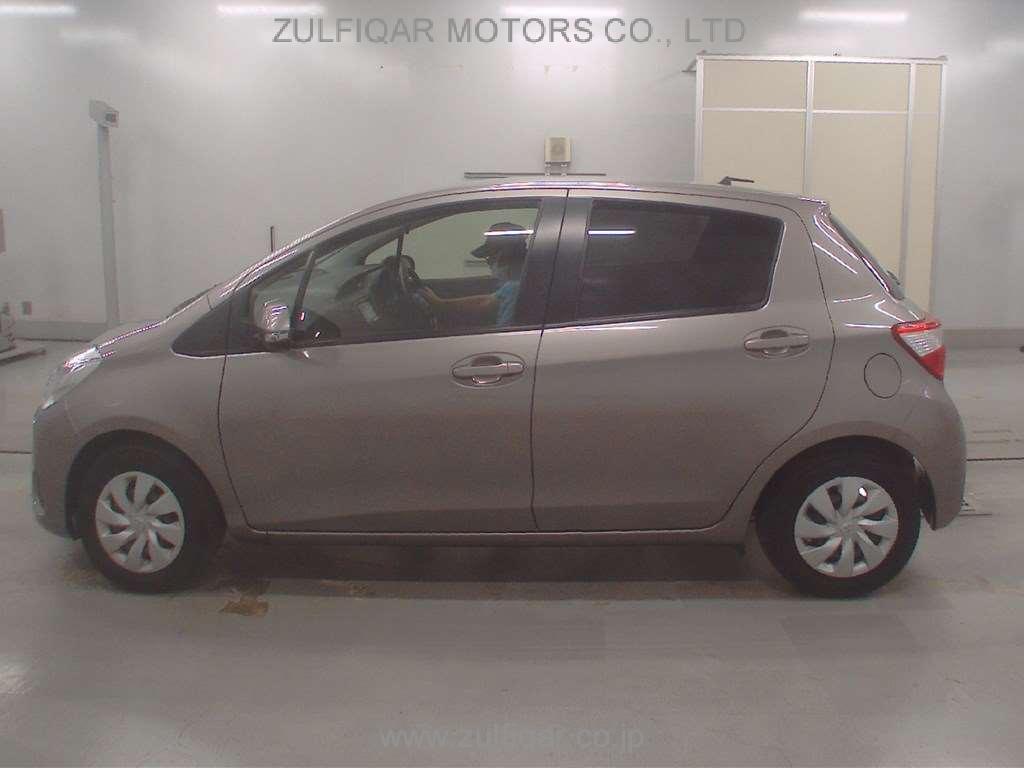 TOYOTA VITZ 2019 Image 4