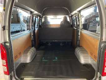 TOYOTA HIACE 2018 Image 7