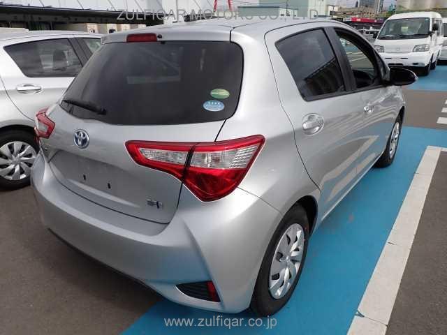 TOYOTA VITZ 2018 Image 2