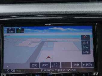 TOYOTA VITZ 2018 Image 4