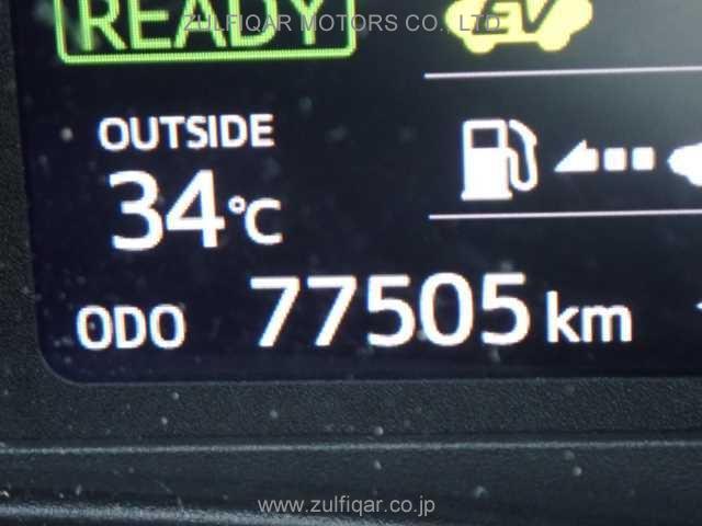 TOYOTA VITZ 2018 Image 7